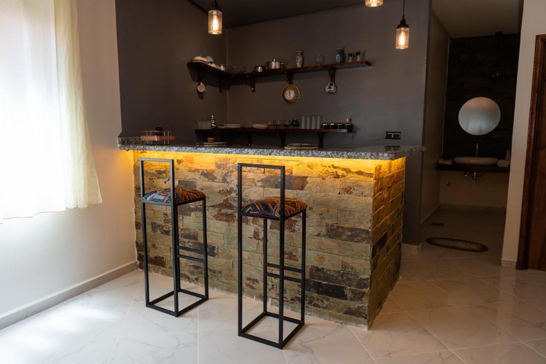 Imlil Apartment Climatise 艾兹鲁 外观 照片